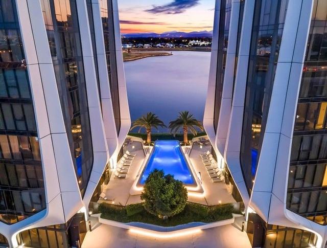 4205/24 The Lanes Boulevard, QLD 4218