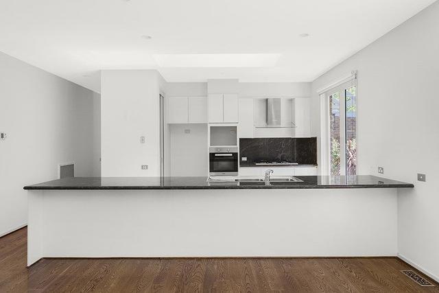 16 Lynch Street, VIC 3186