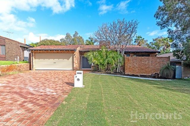 7 Goollelal Drive, WA 6026