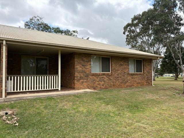 2/2 Rosedale Street, QLD 4610