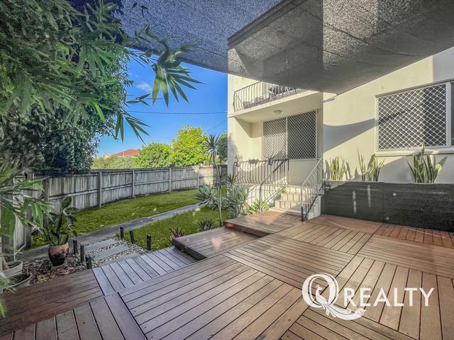 1/15 Barter Avenue, QLD 4121