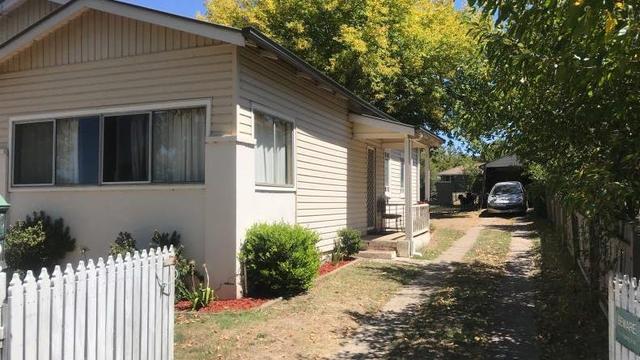 72 Taylor St, NSW 2350