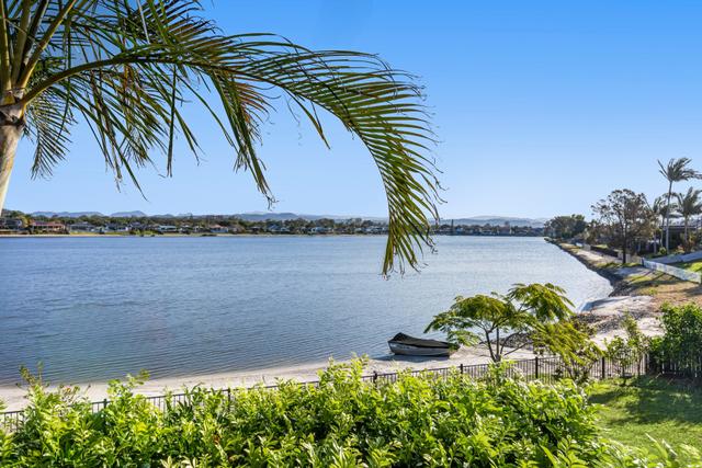 26 Auk Avenue, QLD 4220