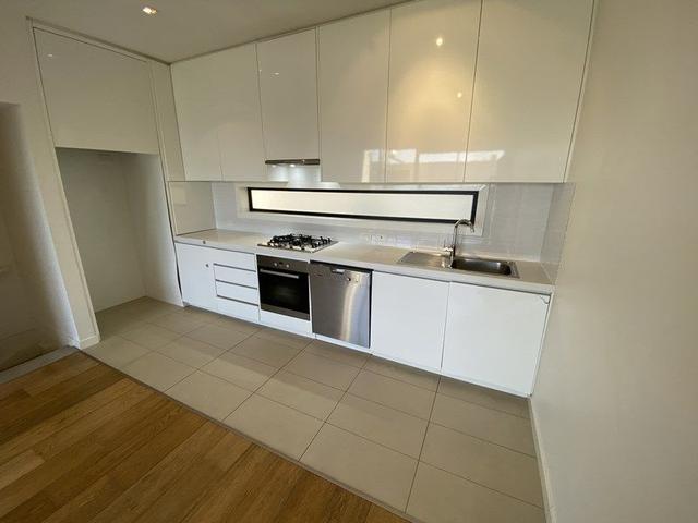 8 Tea Tree Lane, VIC 3125