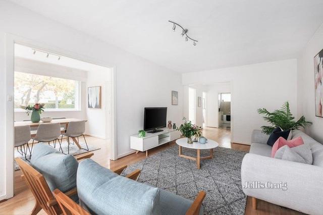 1/9 Tiuna Grove, VIC 3184