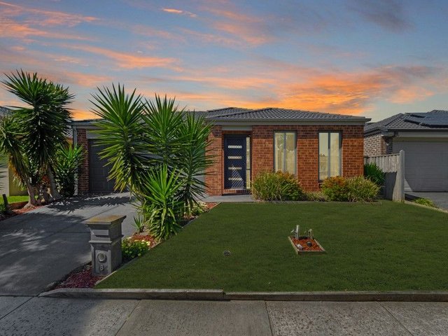 8 Black Gum Crescent, VIC 3977