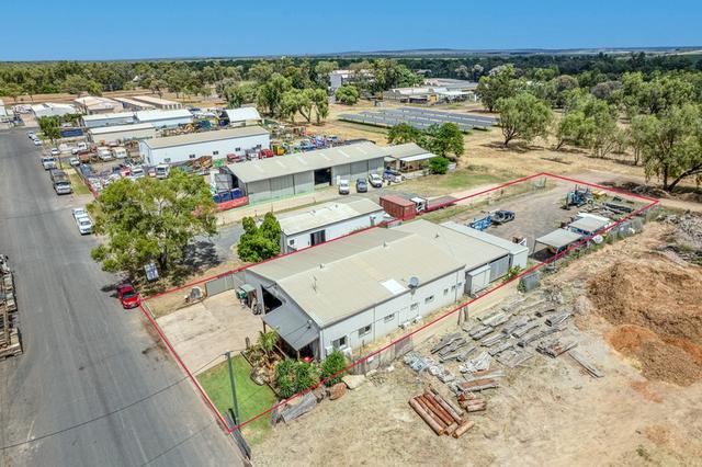 Business and Freehold/17 McCosker, QLD 4720