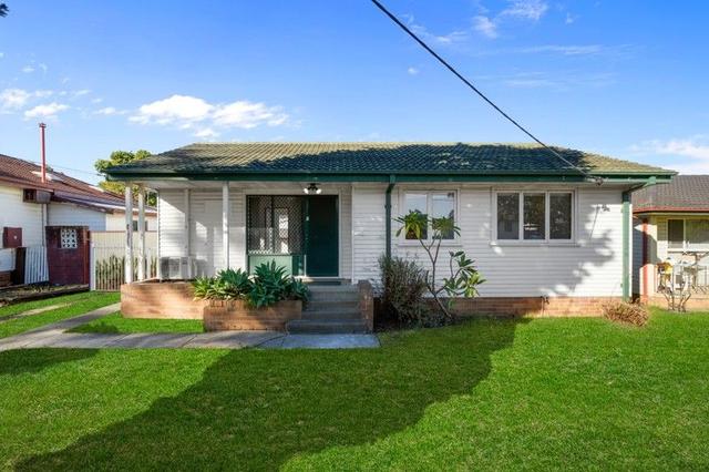 8 Galloway Street, NSW 2168