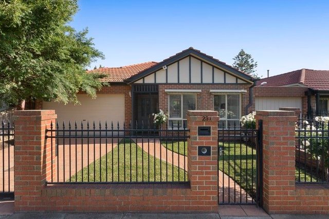 23A El Nido Grove, VIC 3163