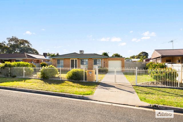 12 Pinot Crescent, NSW 2646