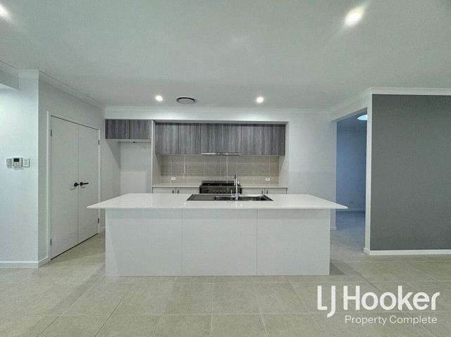 61 Namba Circuit, QLD 4207