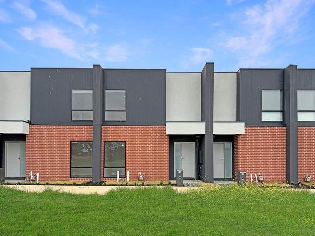 12 Avi Walk, VIC 3217