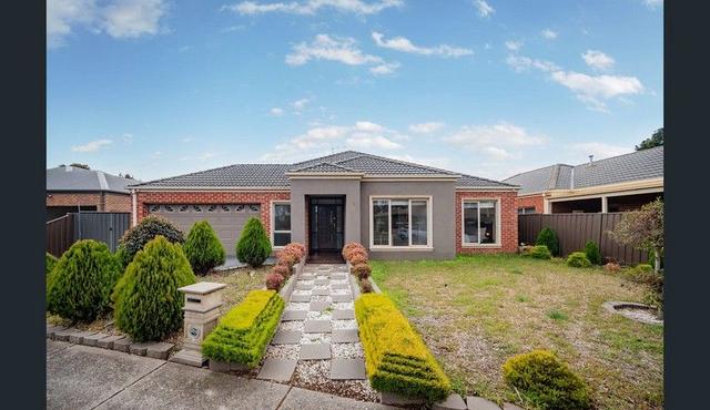 16 Healesville Loop, VIC 3064