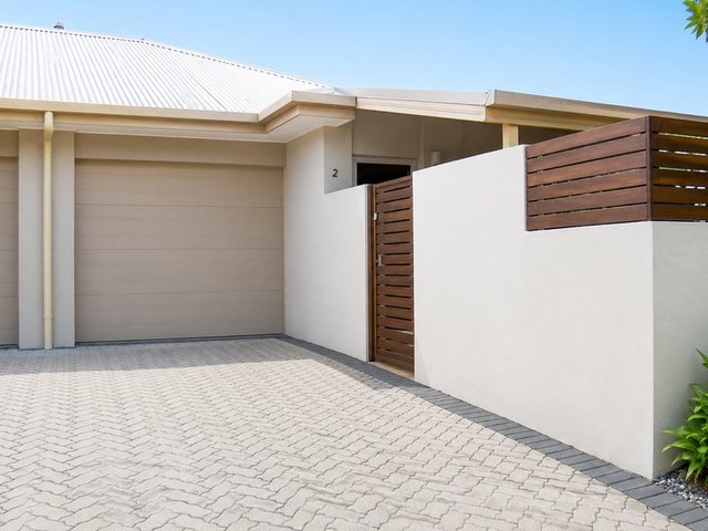 2/2 Grand Parade, QLD 4575