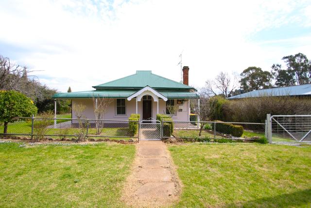 19 Flood Street, NSW 2864