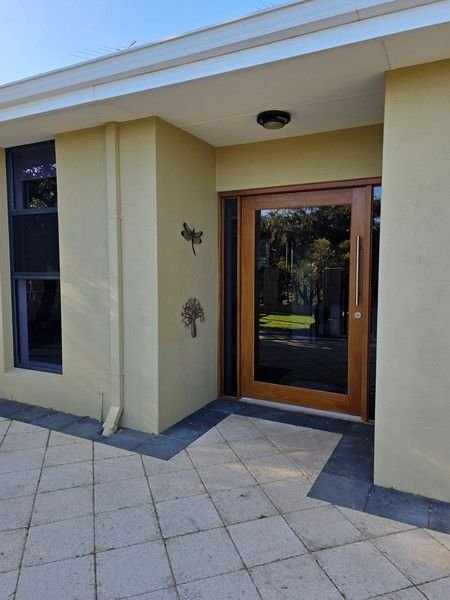 (no street name provided), WA 6020