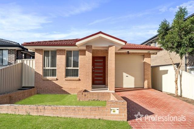 8B Minnamurra Circuit, NSW 2170