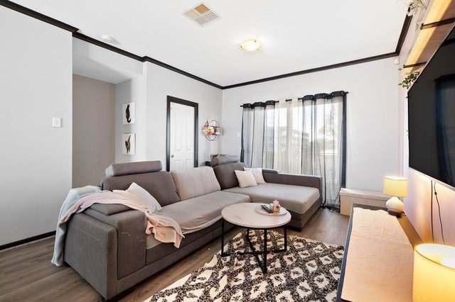 11/10-12 Augustine Street, SA 5095