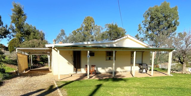 28 Parkes Street, NSW 2726