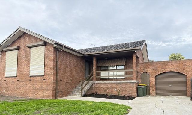 21 Wellington Crescent, VIC 3075