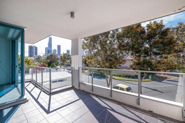 206/30-32 Paradise Island, QLD 4217