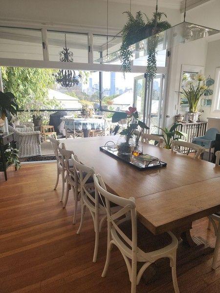 16 Northcote St, QLD 4169