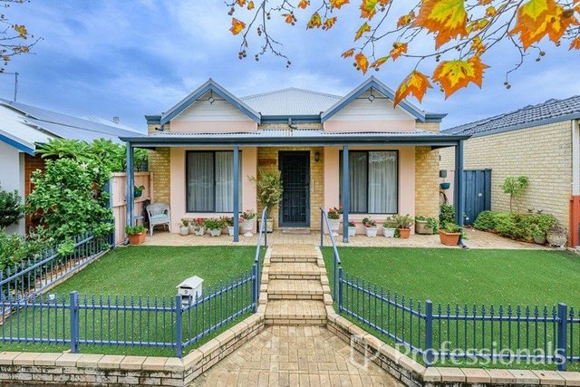 9 Highpoint Boulevard, WA 6069
