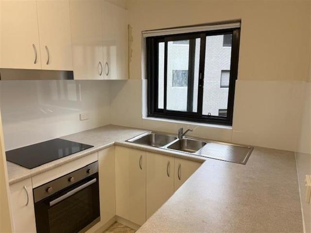25/1A Leeton Avenue, NSW 2034