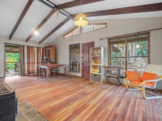 54-56 Jones Road, QLD 4300