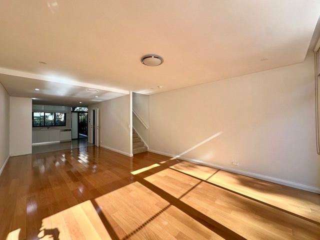 15/4-6 Womerah Street, NSW 2074