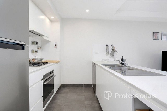 205/33 Simon Street, NSW 2762