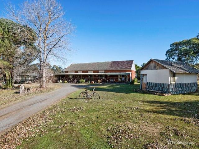 35 Daisy Hill Court, VIC 3465