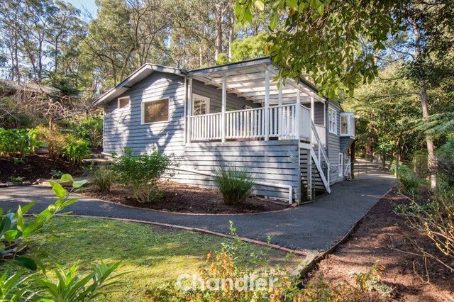 11 Charles Street, VIC 3159