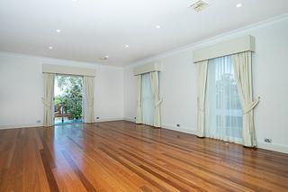 Lounge Room (2020-03-17)