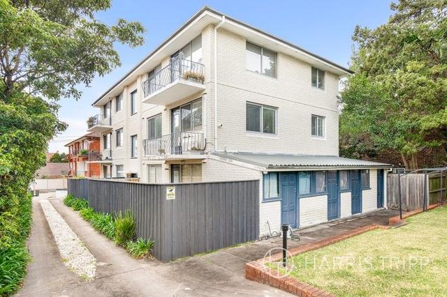 4/2 Benalla Avenue, NSW 2131