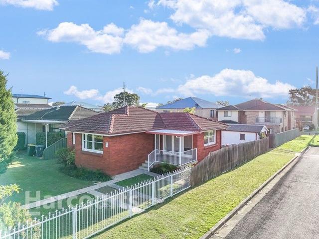 13 Carinda Street, NSW 2565