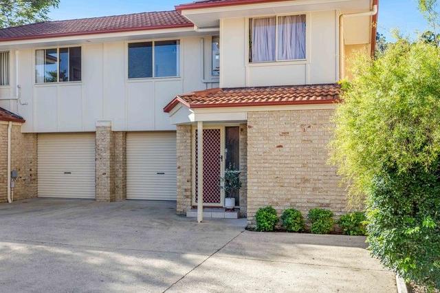 7/14 Young Street, QLD 4502