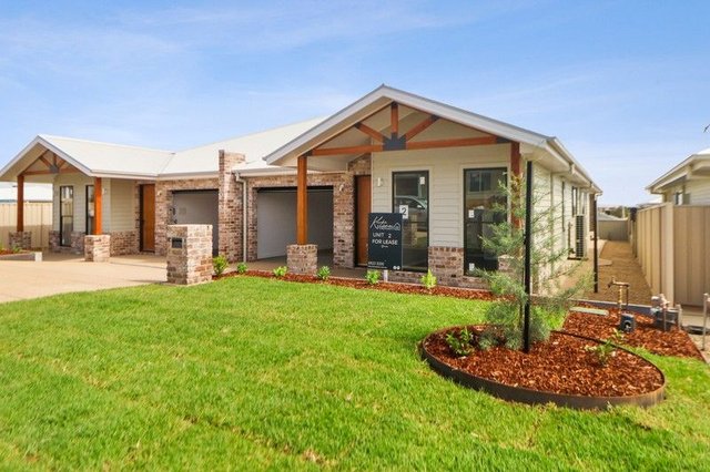 2/7 Burt  Street, NSW 2650