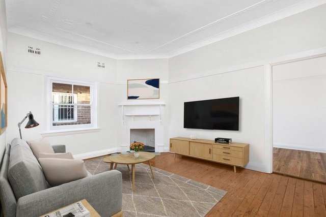 18a Hendy  Avenue, NSW 2034