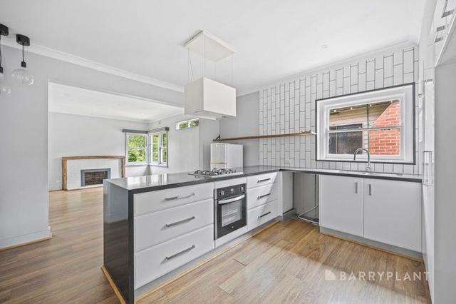 222 Dowling Street, VIC 3355