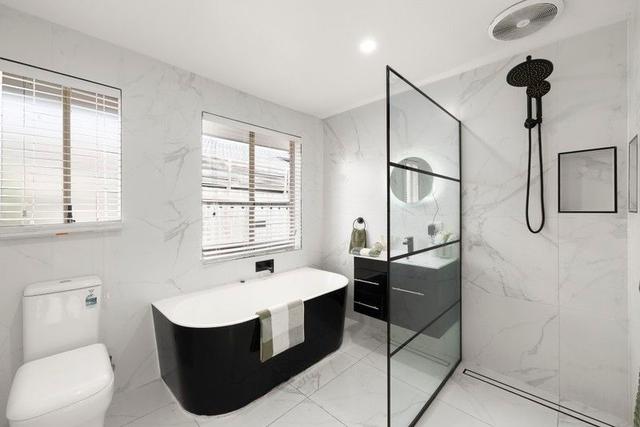 18 Woodworth Court, VIC 3064