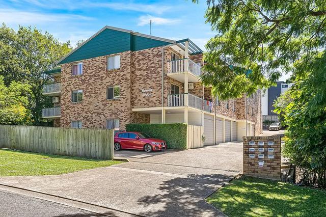 2/5 Vincent Street, QLD 4068