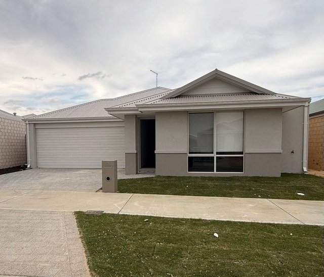 22 Kembla Way, WA 6180