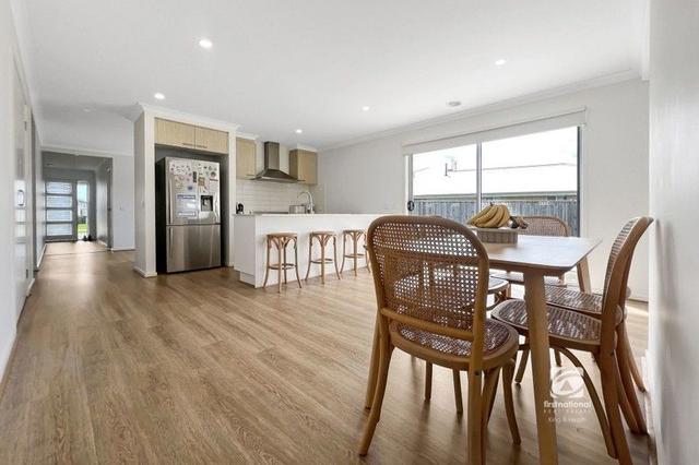5 Warbler Street, VIC 3875