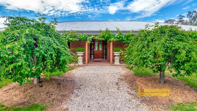 18 Leconfield Drive, NSW 2850