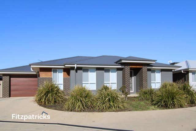 3/26 Pooginook Place, NSW 2650
