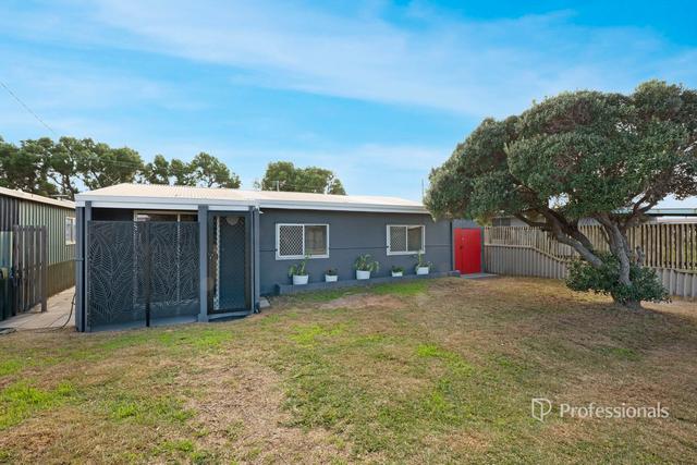 61 Marines Lane, WA 6530