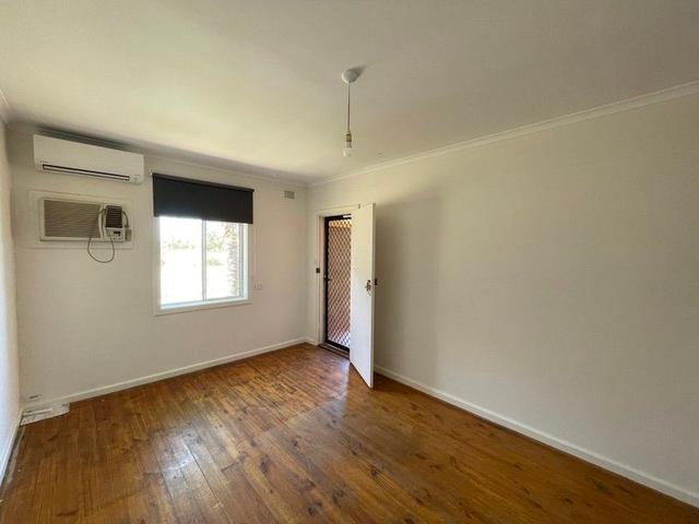 25 Lee Street, SA 5608