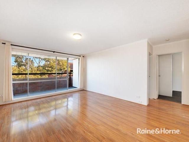 18/124 Carrington Road, NSW 2031