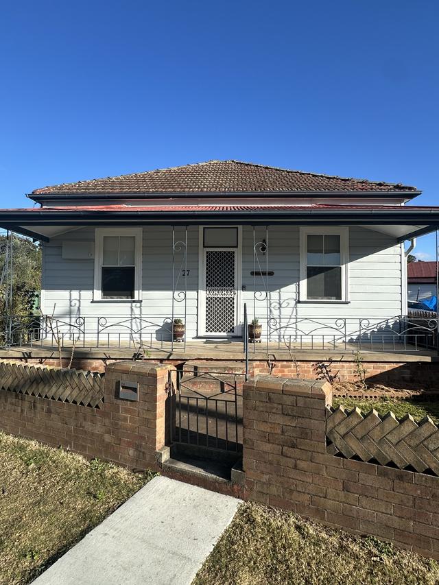 27 Hannan Street, NSW 2320
